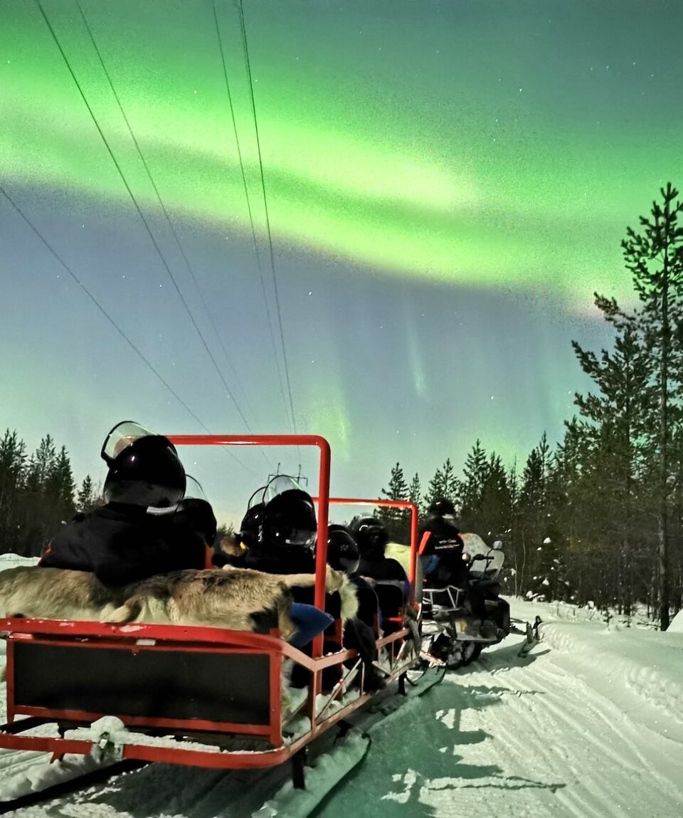 Northern-Lights-Sledge-Ride-6 2